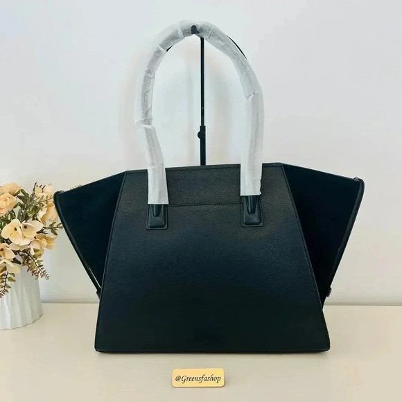 Michael Kors Purse & Wallet Avril Extra-Large Leather and Suede Tote Bag Black - Picture 5 of 12